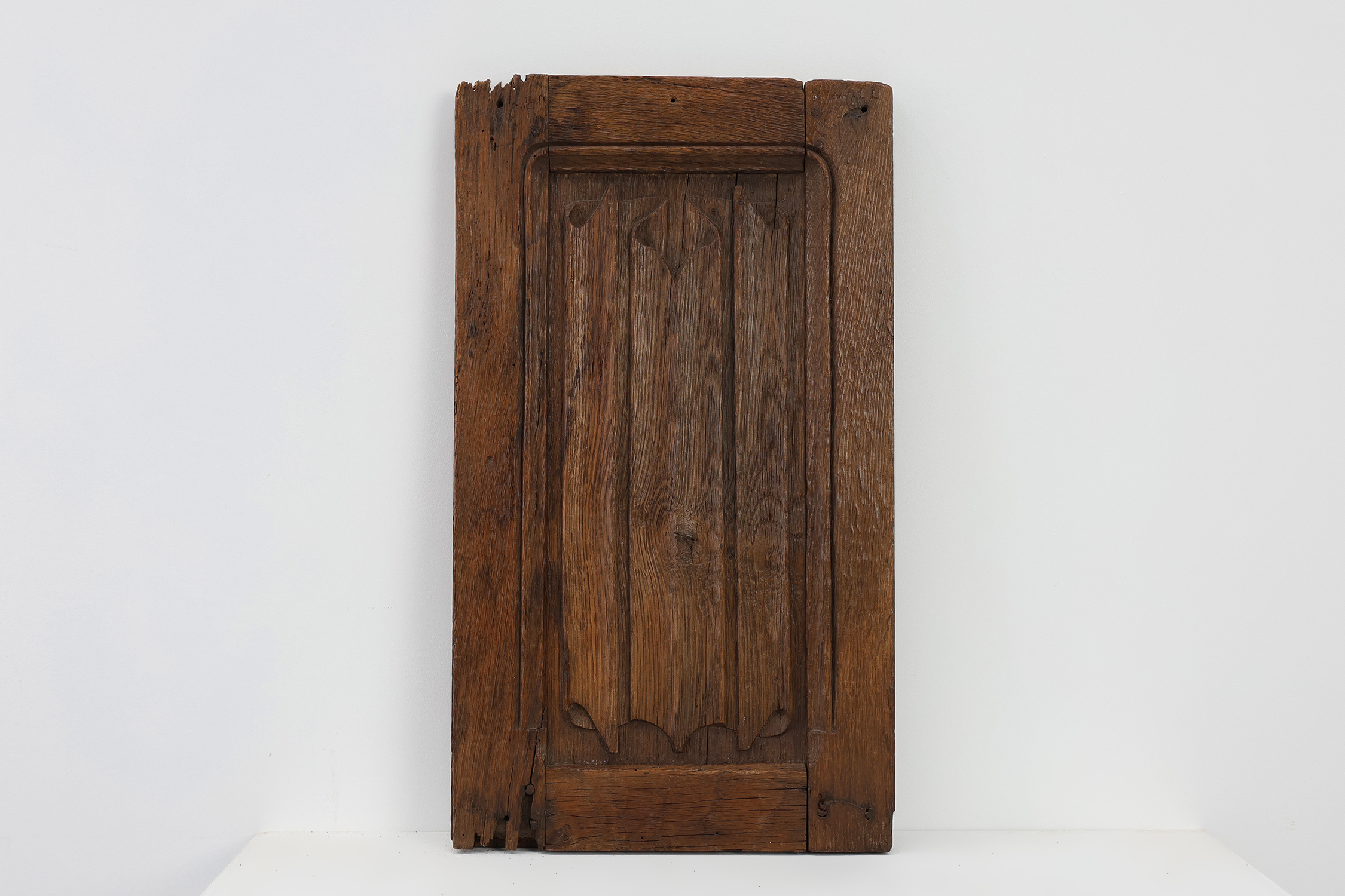 Early 16th Gothic century carved oak relief panel, Francethumbnail